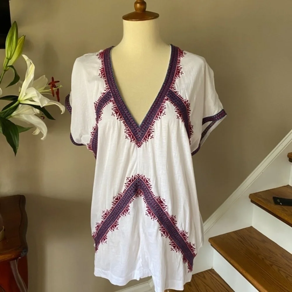 J Crew Embroidered Tunic Tee White M